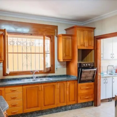 Quarto em Acomodações Particulares Rosal Rincón de la Victoria